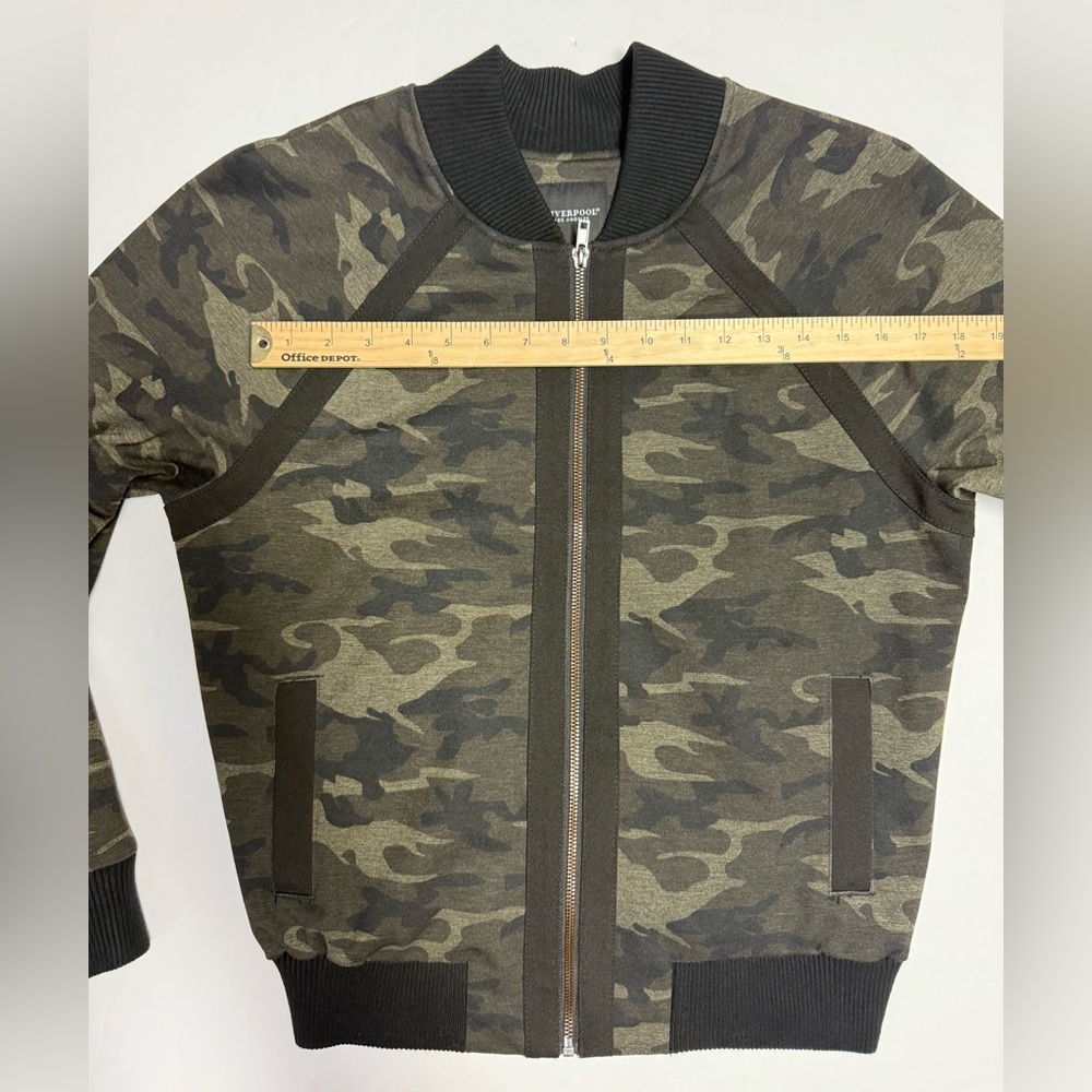 Liverpool Women's Dark Camouflage Bomber Jacket M, olive with black trim - Picture 10 of 16